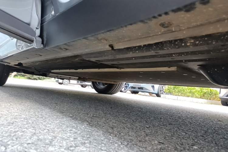 Used Li Auto L8 2025 Max Smart Refresh Edition Left Side Sill