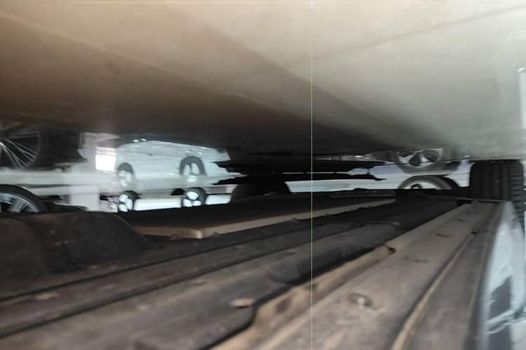 Used Li Auto L8 2025 Max Smart Refresh Edition Left Side Sill