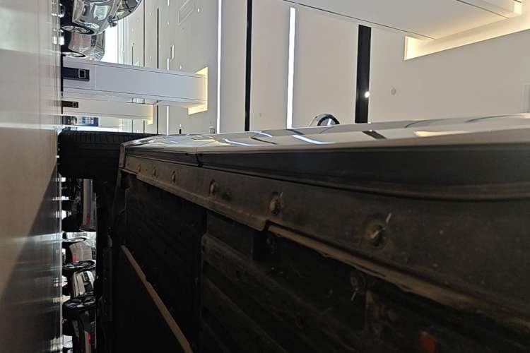 Used Li Auto L8 2025 Max Smart Refresh Edition Left Side Sill