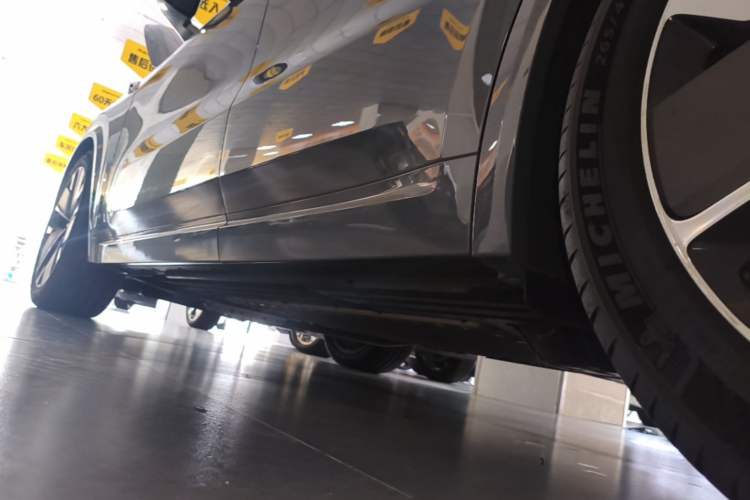 Used Li Auto L8 2025 Pro Smart Refresh Edition Left Side Sill