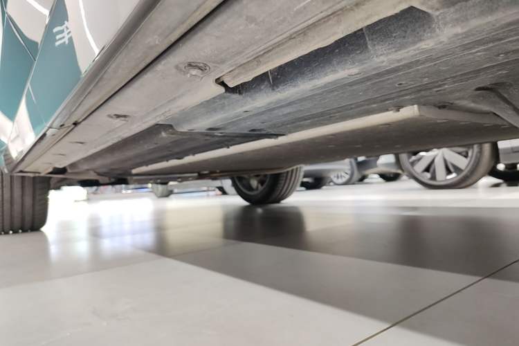 Used Li Auto L8 2025 Ultra Smart Refreshed Edition Left Side Sill