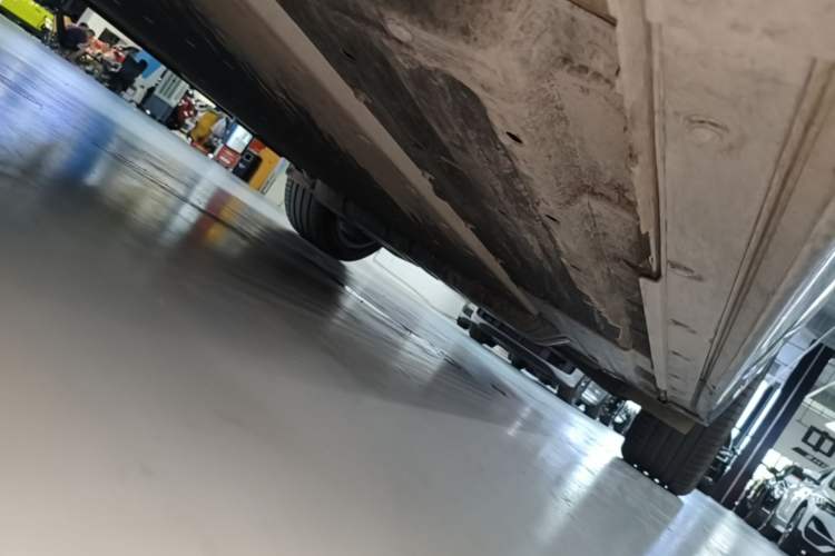 Used Li Auto L8 2025 Ultra Smart Refreshed Edition Left Side Sill