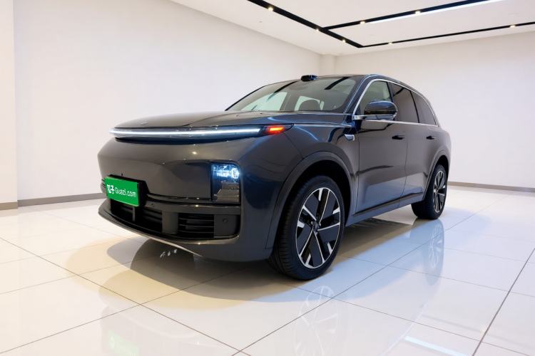 Li Auto L8 2025 Max Smart Refresh Edition