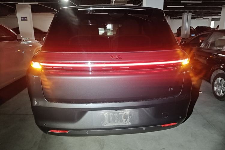 Used Li Auto L8 2025 Ultra Smart Refreshed Edition Rear