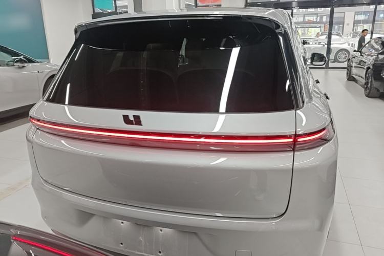 Used Li Auto L8 2025 Pro Smart Refresh Edition Rear