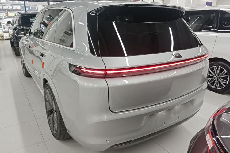 Used Li Auto L8 2025 Pro Smart Refresh Edition Rear Left 45 Deg
