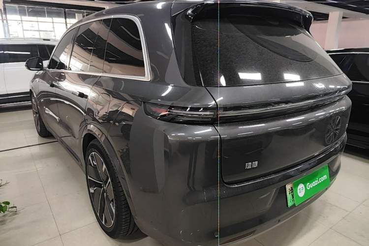 Used Li Auto L8 2025 Max Smart Refresh Edition Rear Left 45 Deg