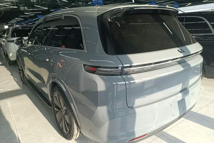 Used Li Auto L8 2025 Max Smart Refresh Edition Rear Left 45 Deg