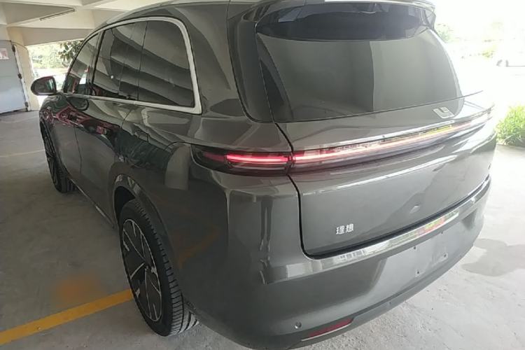 Used Li Auto L8 2025 Max Smart Refresh Edition Rear Left 45 Deg