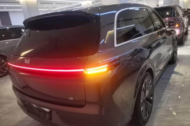 Used Li Auto L8 2025 Max Smart Refresh Edition Rear