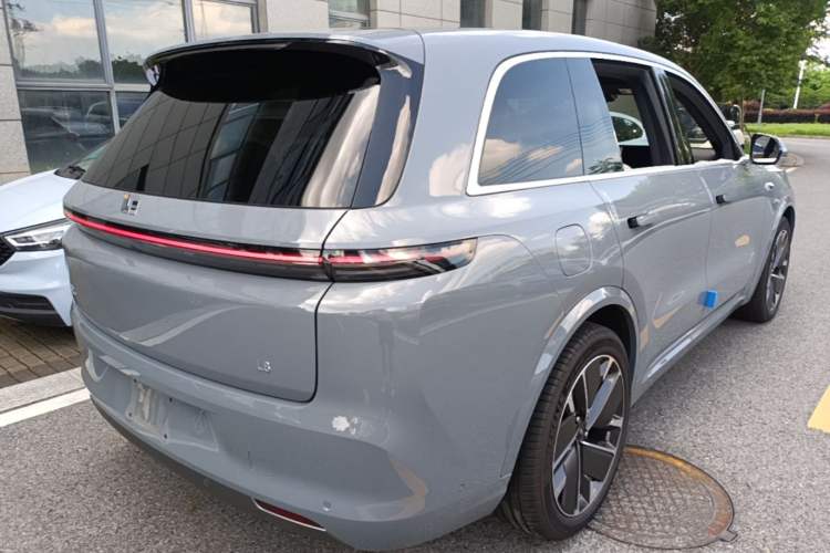 Used Li Auto L8 2025 Max Smart Refresh Edition Rear Right 45 Deg