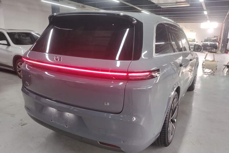 Used Li Auto L8 2025 Ultra Smart Refreshed Edition Rear Right 45 Deg