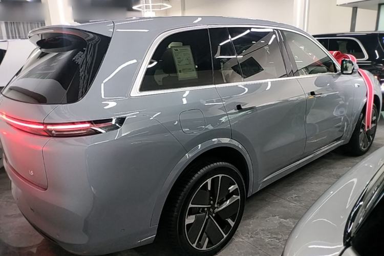 Used Li Auto L8 2025 Max Smart Refresh Edition Rear Right 45 Deg