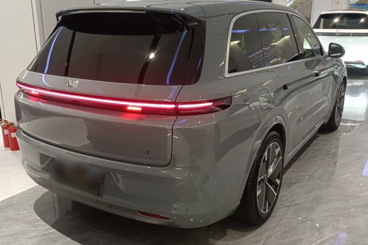 Used Li Auto L8 2025 Max Smart Refresh Edition Rear Right 45 Deg