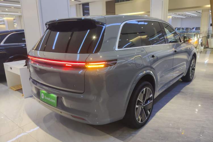 Used Li Auto L8 2025 Ultra Smart Refreshed Edition Rear Right 45 Deg