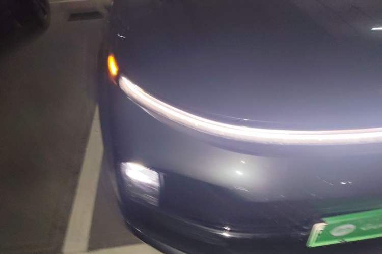 Used Li Auto L8 2025 Max Smart Refresh Edition Right Front Headlight