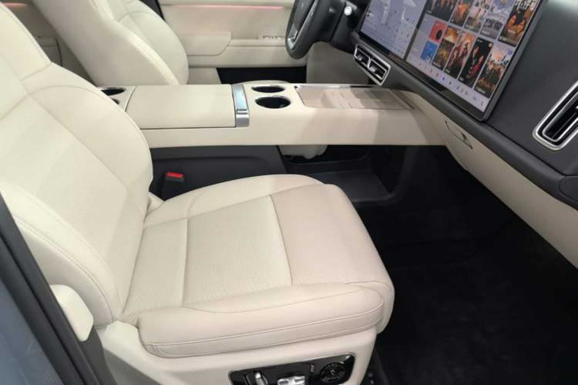 Used Li Auto L8 2025 Ultra Smart Refreshed Edition Right Front Seat