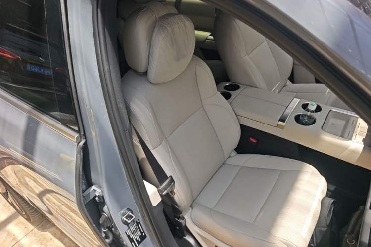 Used Li Auto L8 2025 Ultra Smart Refreshed Edition Right Front Seat