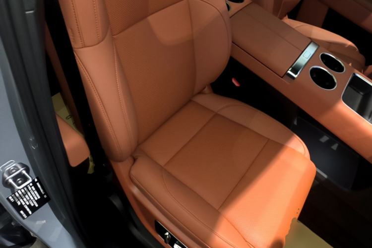 Used Li Auto L8 2025 Max Smart Refresh Edition Right Front Seat