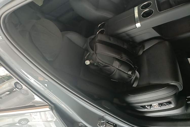 Used Li Auto L8 2025 Ultra Smart Refreshed Edition Right Front Seat
