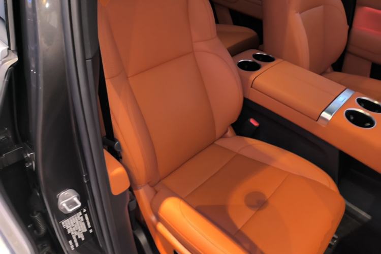 Used Li Auto L8 2025 Max Smart Refresh Edition Right Front Seat