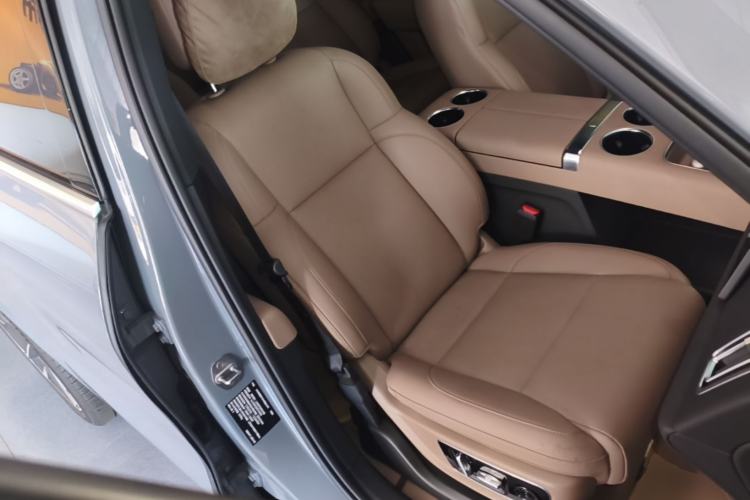 Used Li Auto L8 2025 Pro Smart Refresh Edition Right Front Seat