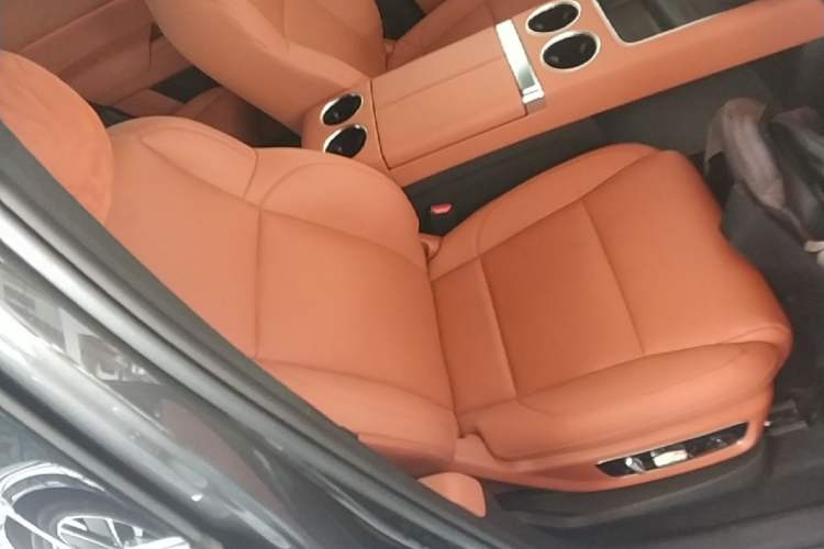 Used Li Auto L8 2025 Max Smart Refresh Edition Right Front Seat