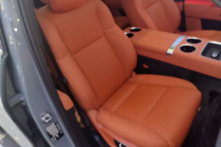 Used Li Auto L8 2025 Ultra Smart Refreshed Edition Right Front Seat