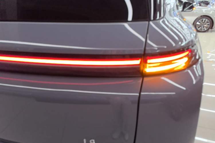 Used Li Auto L8 2025 Ultra Smart Refreshed Edition Right Rear Taillight