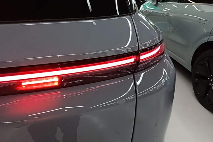 Used Li Auto L8 2025 Ultra Smart Refreshed Edition Right Rear Taillight