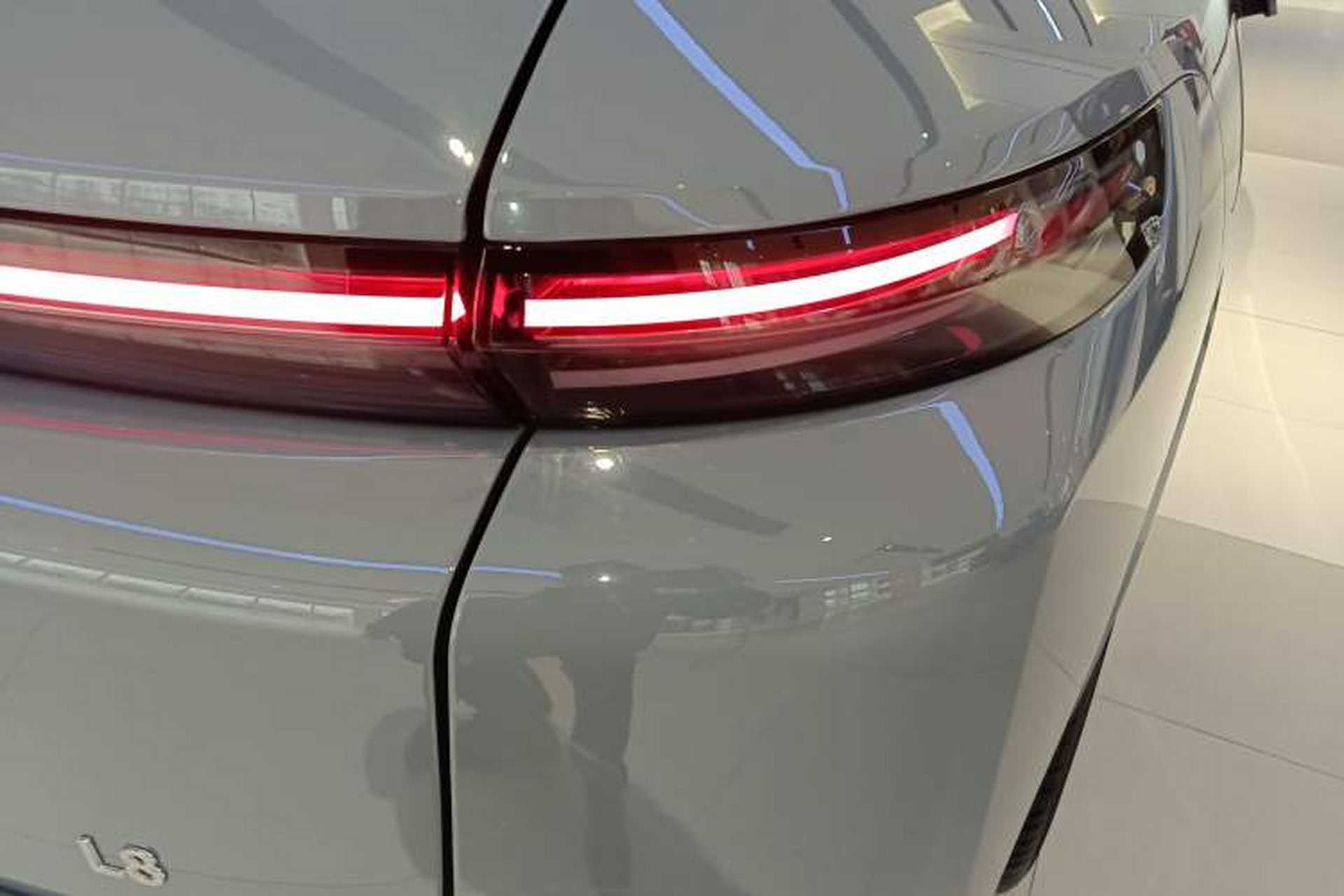 Used Li Auto L8 2025 Ultra Smart Refreshed Edition Right Rear Taillight