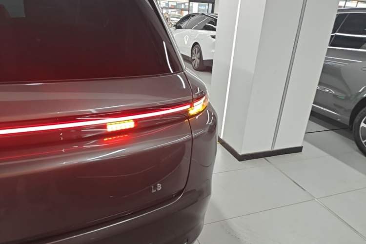 Used Li Auto L8 2025 Max Smart Refresh Edition Right Rear Taillight
