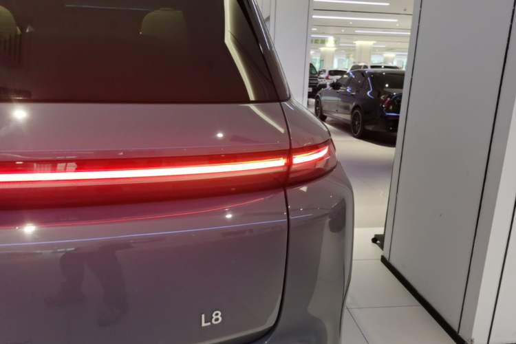 Used Li Auto L8 2025 Ultra Smart Refreshed Edition Right Rear Taillight