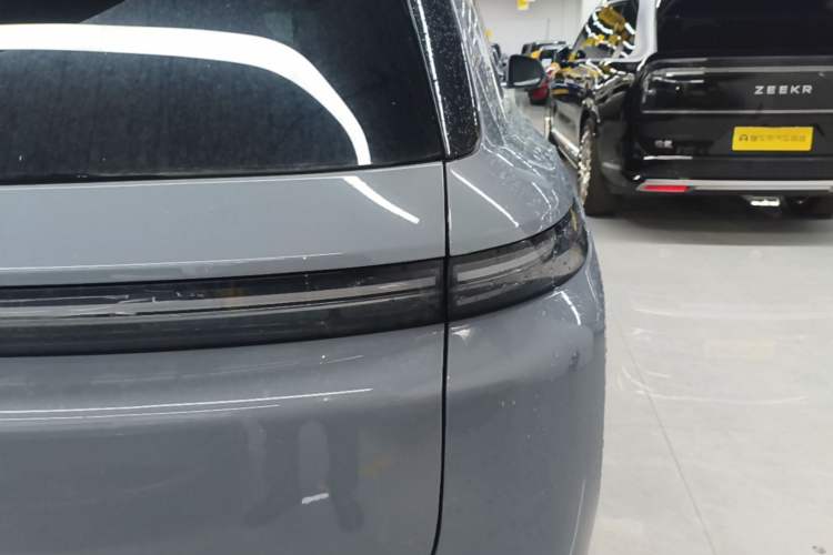 Used Li Auto L8 2025 Pro Smart Refresh Edition Right Rear Taillight