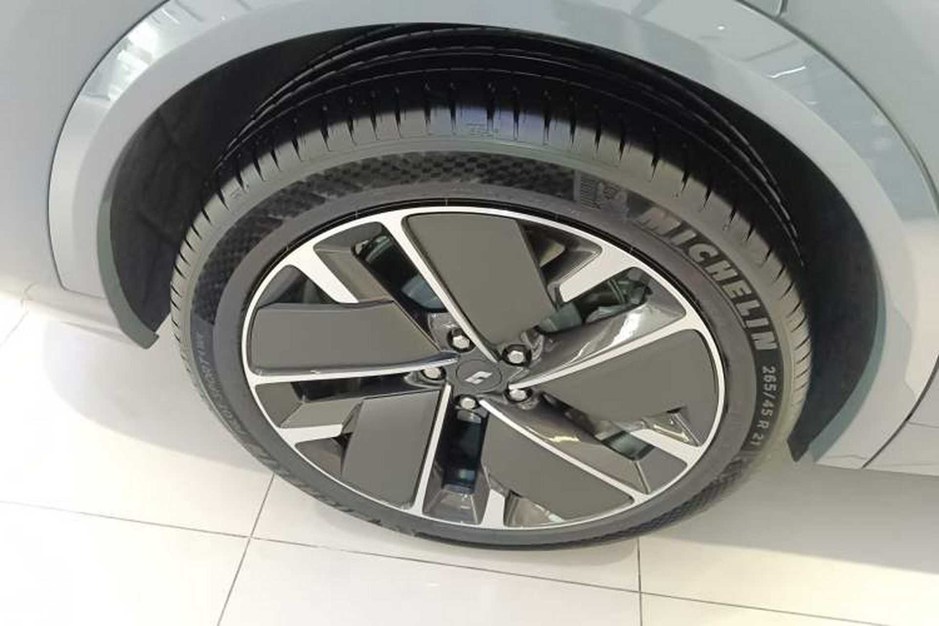 Used Li Auto L8 2025 Ultra Smart Refreshed Edition Right Rear Wheel Hub