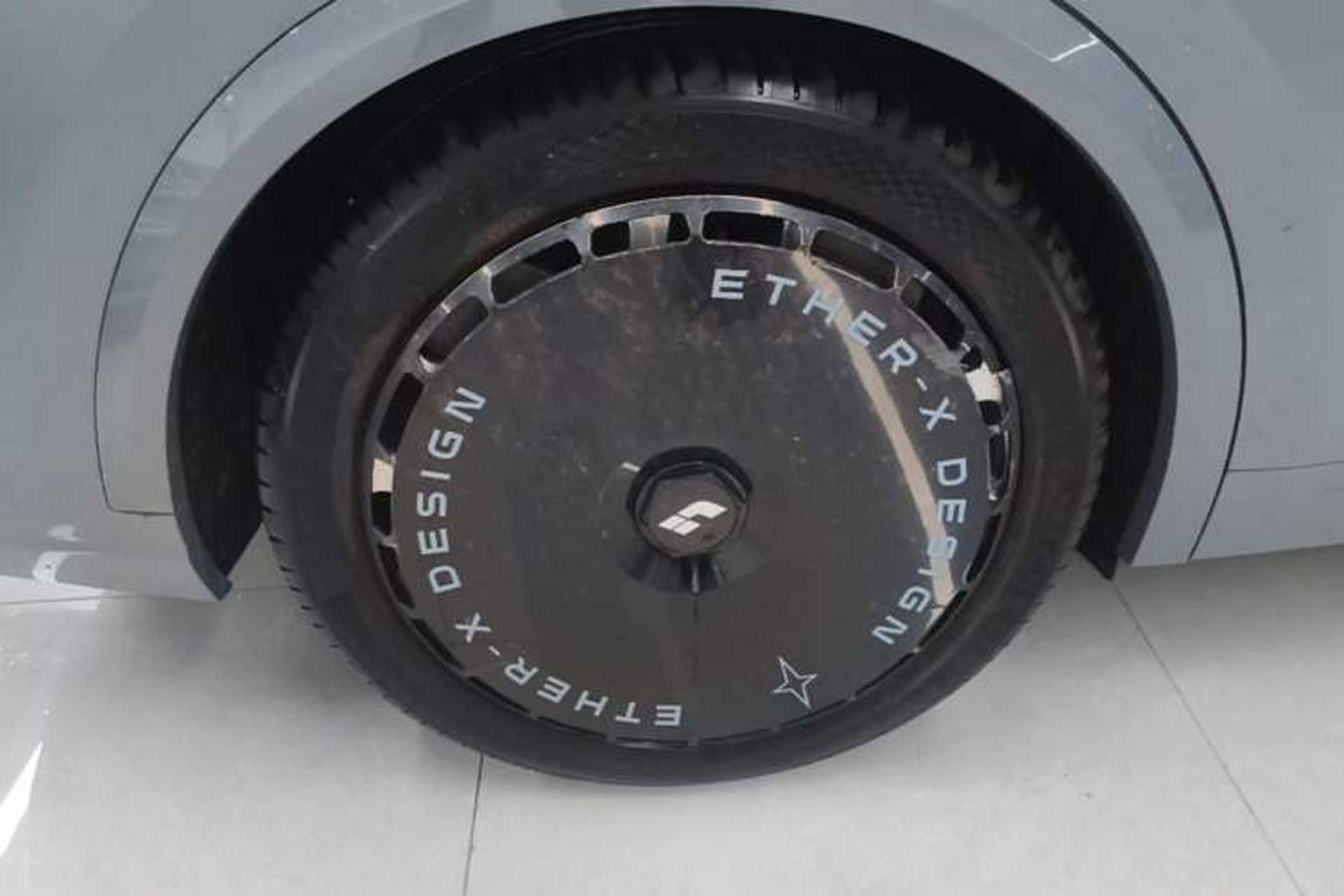 Used Li Auto L8 2025 Pro Smart Refresh Edition Right Rear Wheel Hub