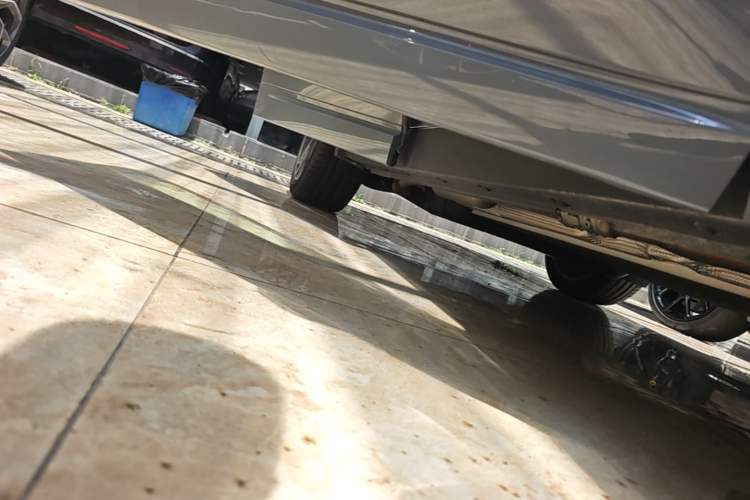 Used Li Auto L8 2025 Ultra Smart Refreshed Edition Right Side Sill