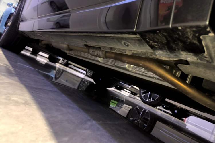 Used Li Auto L8 2025 Ultra Smart Refreshed Edition Right Side Sill