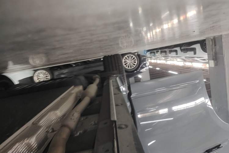 Used Li Auto L8 2025 Ultra Smart Refreshed Edition Right Side Sill
