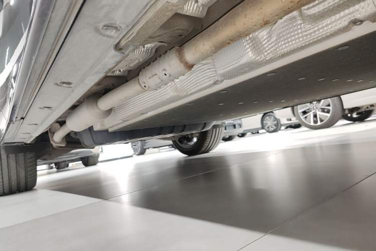 Used Li Auto L8 2025 Ultra Smart Refreshed Edition Right Side Sill