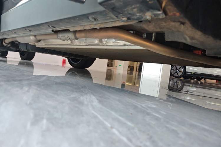 Used Li Auto L8 2025 Ultra Smart Refreshed Edition Right Side Sill