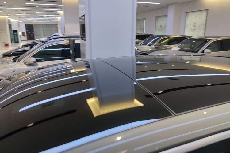 Used Li Auto L8 2025 Max Smart Refresh Edition Roof