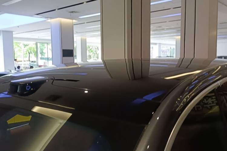 Used Li Auto L8 2025 Max Smart Refresh Edition Roof