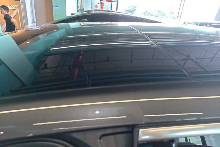 Used Li Auto L8 2025 Max Smart Refresh Edition Roof