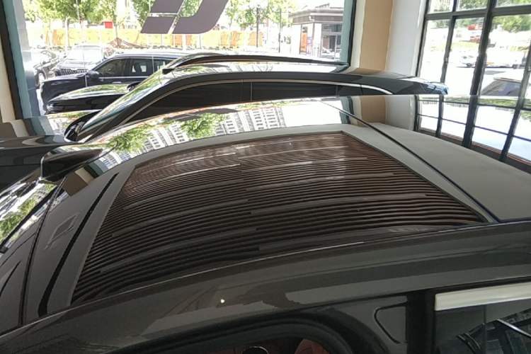 Used Li Auto L8 2025 Max Smart Refresh Edition Roof