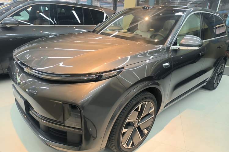 Used Li Auto L8 2025 Ultra Smart Refreshed Edition Guazi used car, China used car export, Used car for sale, Used cars, Cheapest cars for sale