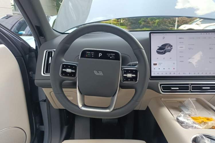 Used Li Auto L8 2025 Max Smart Refresh Edition Steering Wheel