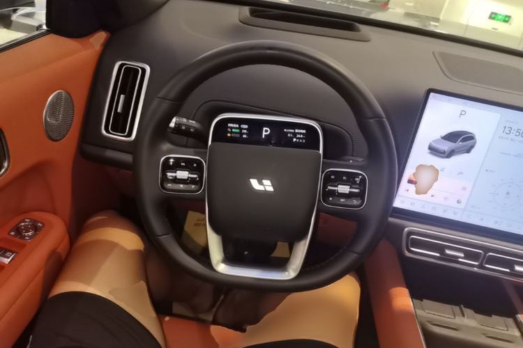 Used Li Auto L8 2025 Max Smart Refresh Edition Steering Wheel