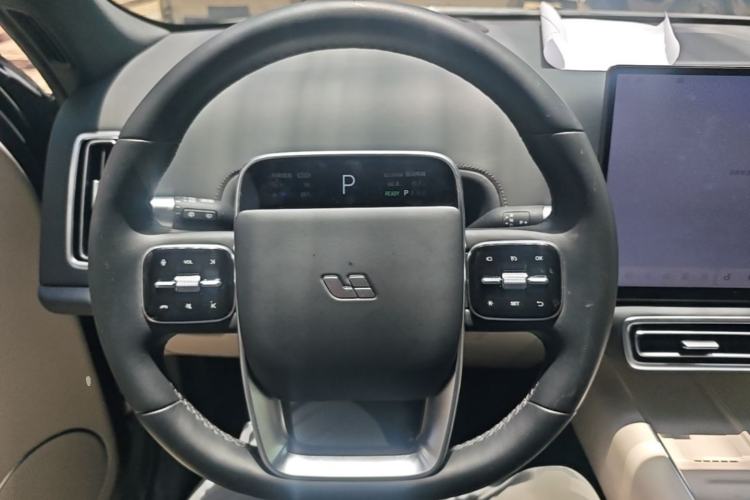 Used Li Auto L8 2025 Ultra Smart Refreshed Edition Steering Wheel