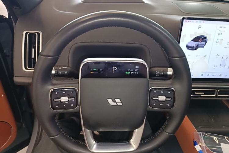 Used Li Auto L8 2025 Ultra Smart Refreshed Edition Steering Wheel